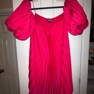 Express Women's Pink Pleated Top